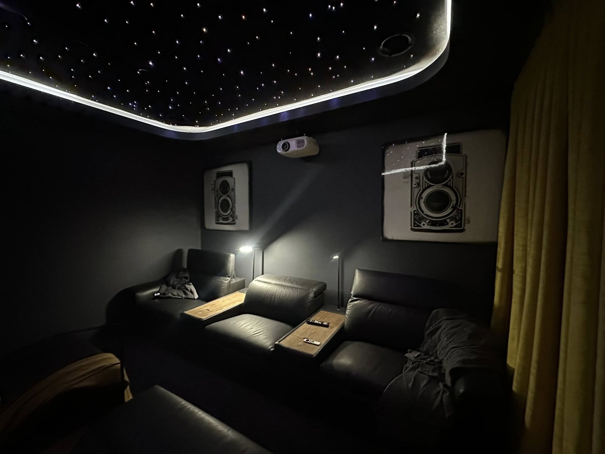 Engineering the Acoustic Envelope