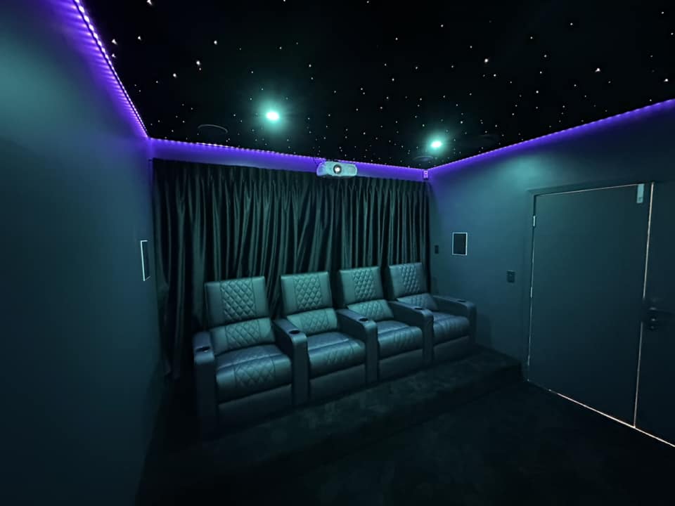 Gold Class Home Cinema, Potts Hill